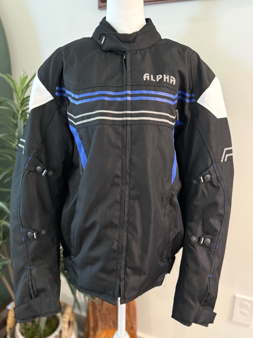Alpha Cycle Gear All-Season Black and Blue Mesh Riding Motorcycle Jacket Large